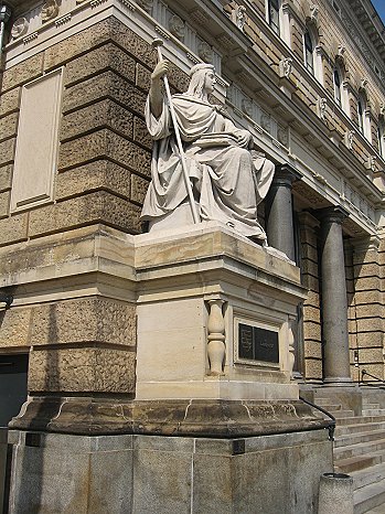 Landgericht Dresden
